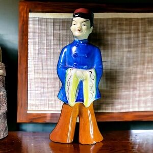 Vintage Porcelain hand painted Asian Man in traditional outfit 7" figurine